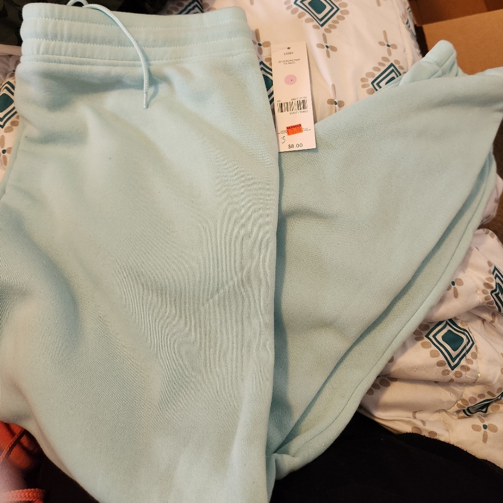 Women's sweat pants
